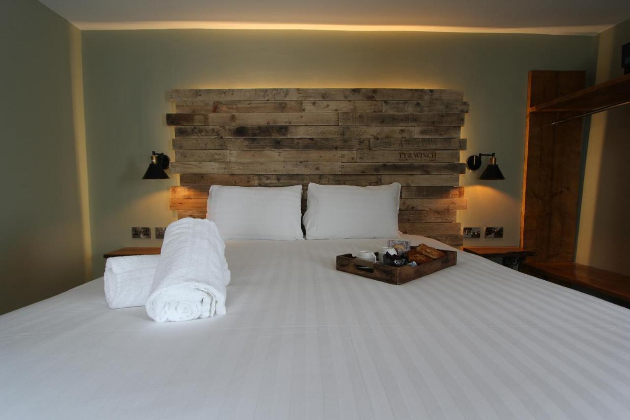 Tyr Winch Hotell Cardiff Eksteriør bilde